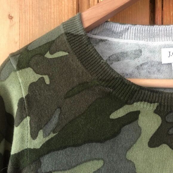 J. Crew Crewneck Camo Print Lightweight Sweater Green Cotton Womens Size XS‎ - Picture 2 of 8